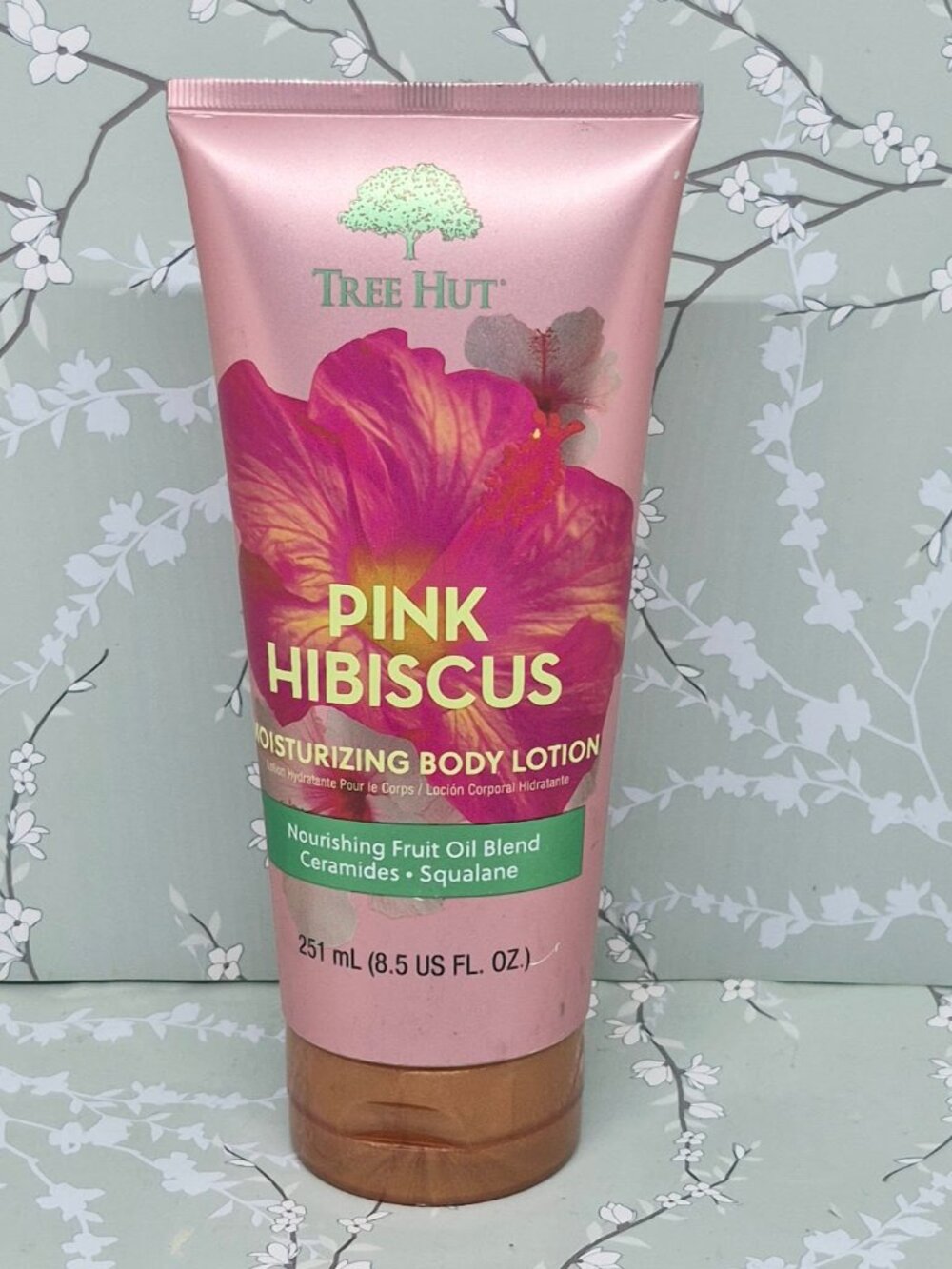 Tree Hut PINK HIBISCUS Moisturizing Body Lotion 8.5 oz -New